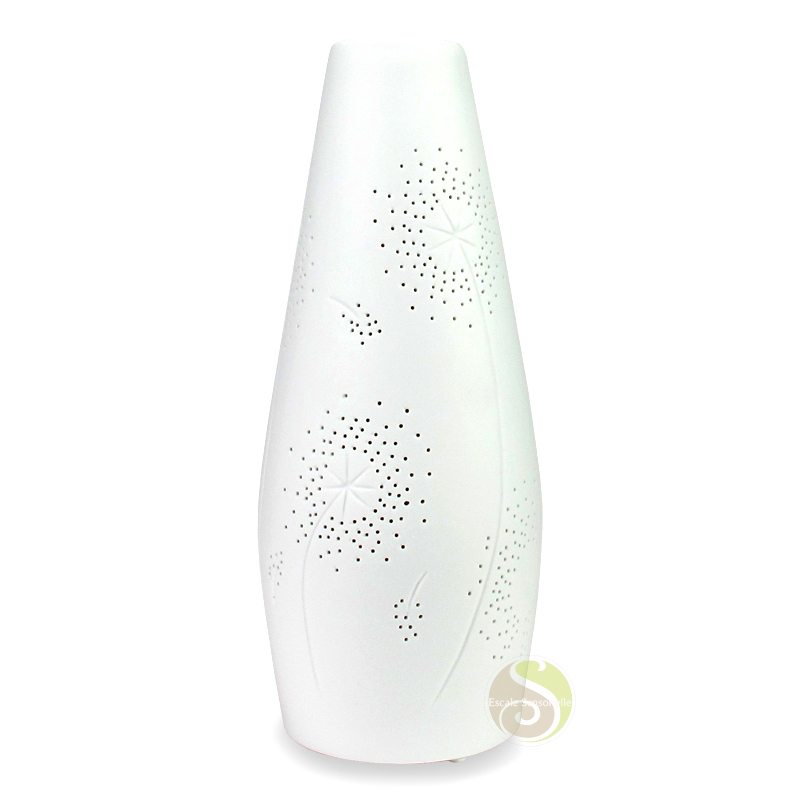Lampe lumière tamisée ajourée blanche électrique fleurs des champs