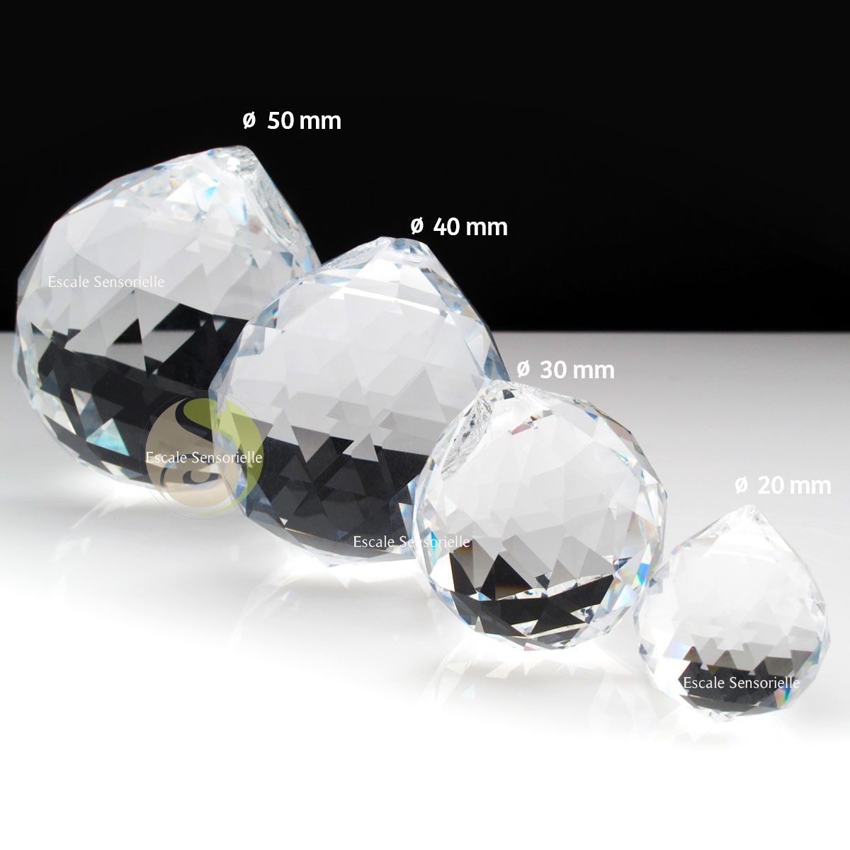 Boule de cristal à facettes dynamiser votre intérieur énergie qi prisme -  Escale Sensorielle