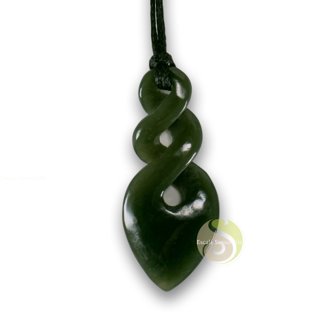 Maori double twist jade vert pendentif traditionnel polynésien