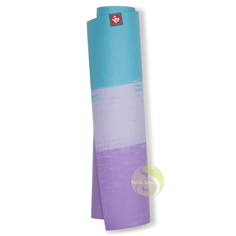 Sport yoga en salle tapis 4 mm protection articulation manduka aqua stripe