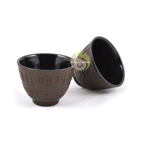 Tasses en fonte Asayoshi violines