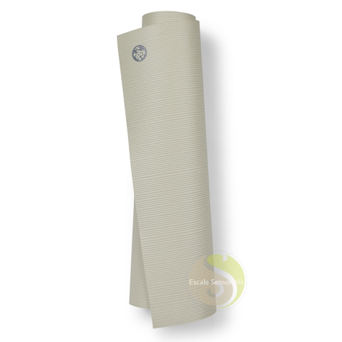 Tapis professionnel ultra résistant épaisseur 6mm pour yoga intense Manduka aquamarine
