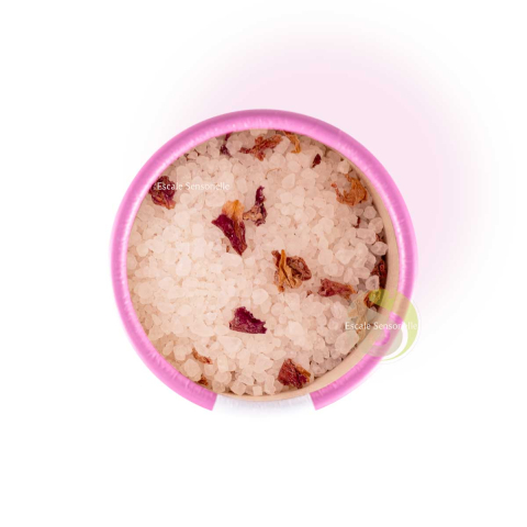 Sel de bain à la rose