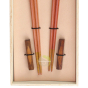 Couverts japonais baguettes assorties en bois naturel avec support