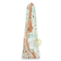 Pierre taillée obélisque minéraux calcite des caraïbes