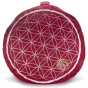 Coussin imprimé rouge avec fleur de vie couleur argent garni de cosses de sarrasin