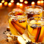 Mélanges de sucre et d'épices bio festives jus de pomme chaud, tartes et compotes