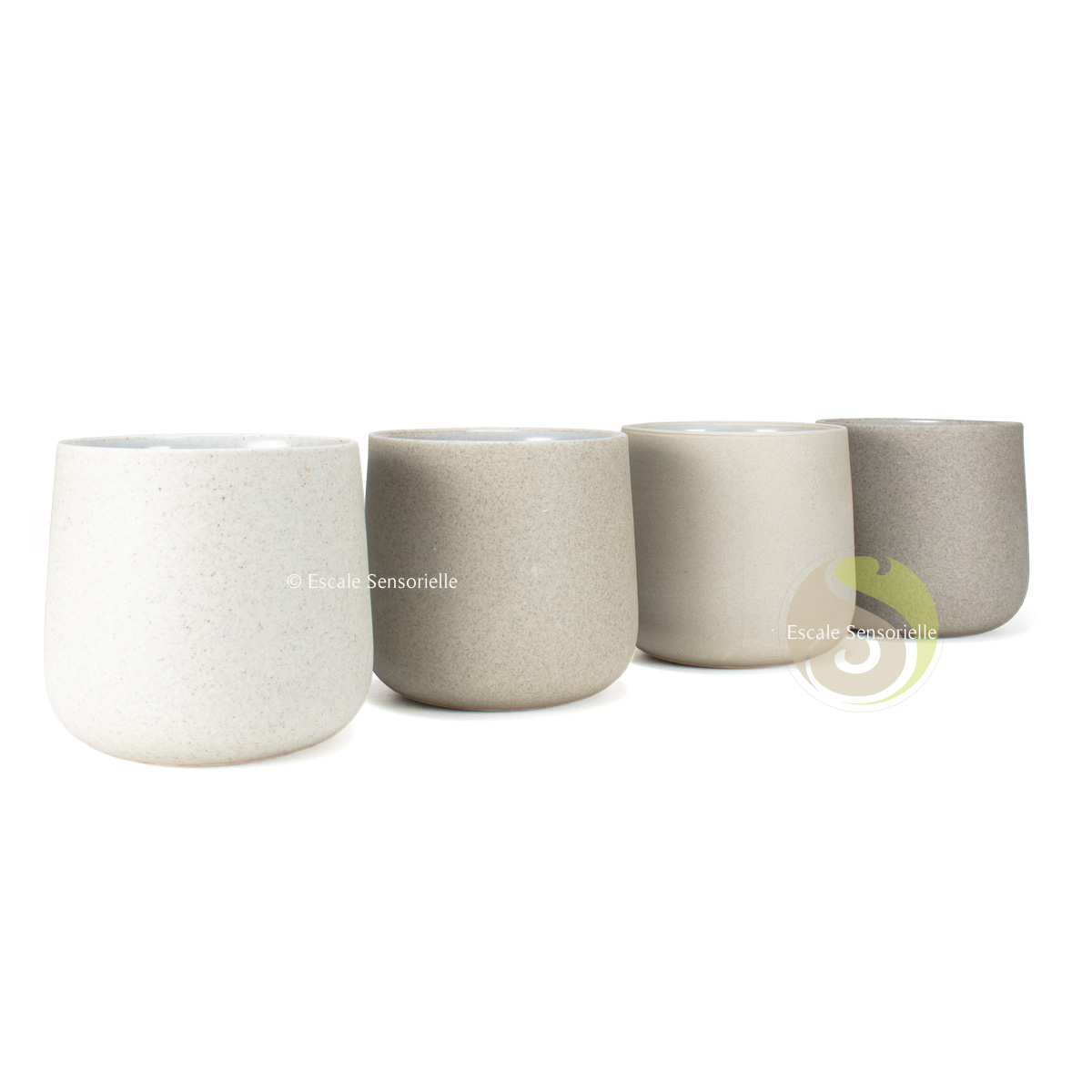4 tasses à offrir céramiques émaillées coffret cadeau