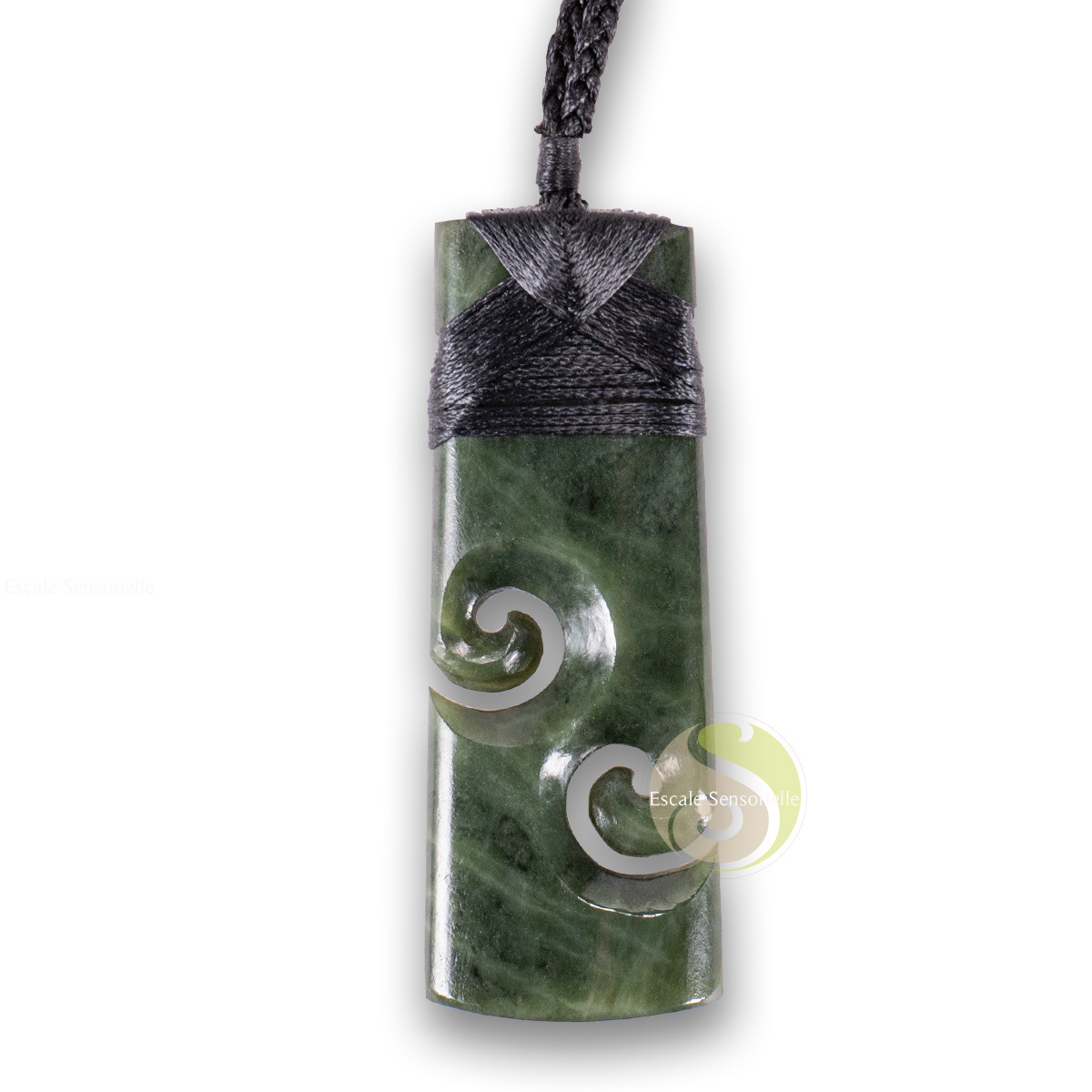 Pendentif Maori jade Nouvelle Zélande pounamu Toki Adze double koru